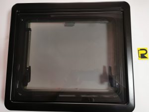 IMG_20200917_074140 Prozor bočni Dometic/Seitz S4 500x450