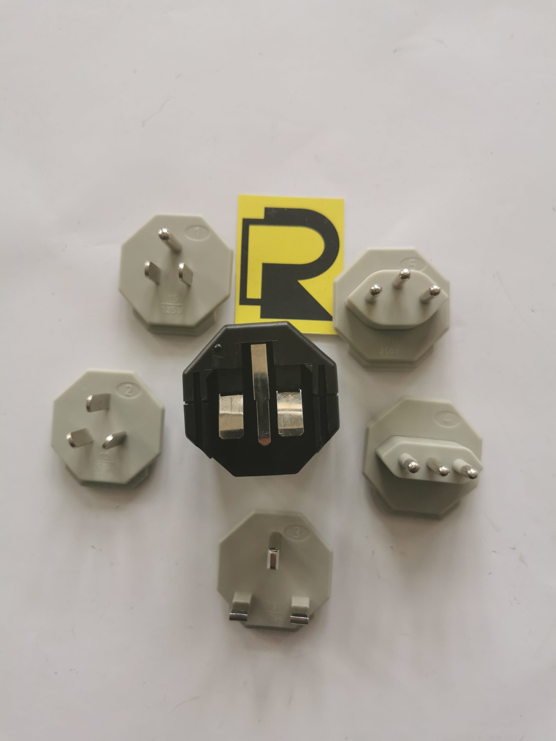 IMG_20200926_131516 Adapteri za utičnice 220v