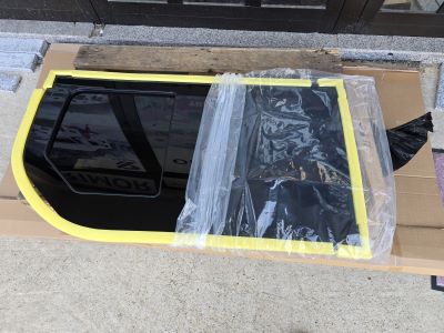 staklo Trafic bočno lijevo 2002-15 Staklo bočno lijevo Renault Trafic 2002-2015