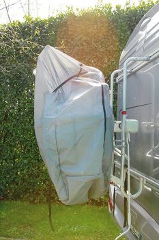 PREKRIVKA ZA BICIKLE-1 Prekrivka zaštitna za bicikle Fiamma Bike Cover S4