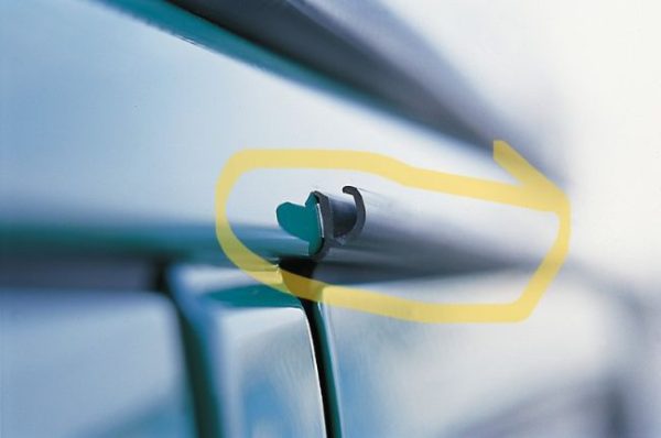 žlijeb kišni za iznad vrata-1 Žlijeb kišni za postavljanje iznad ulaznih vrata - 1,5 m