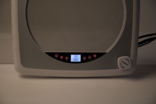 Krovni prozor ventilator -2 Ventilator - krovni prozor VanVent 40x40 CARBEST - crni