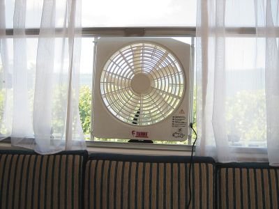 Ventilator za krovni prozor-3 Ventilator za naknadnu ugradnju Fiamma Turbo-Kit